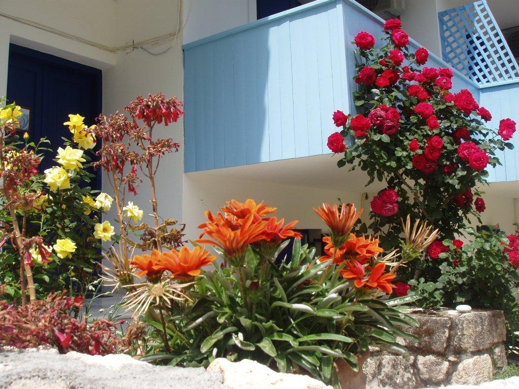 Milos Studios Lourdata  Exterior photo