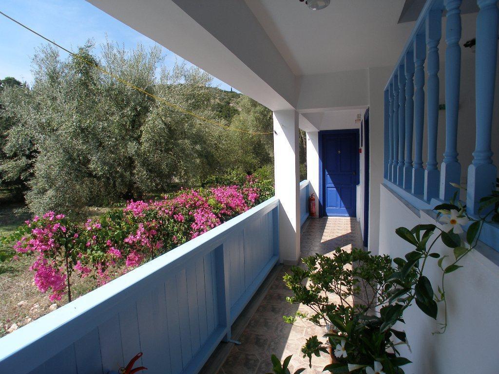 Milos Studios Lourdata  Exterior photo