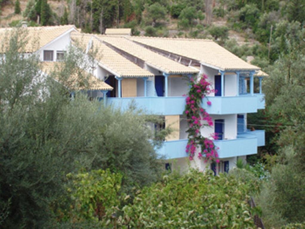 Milos Studios Lourdata  Exterior photo