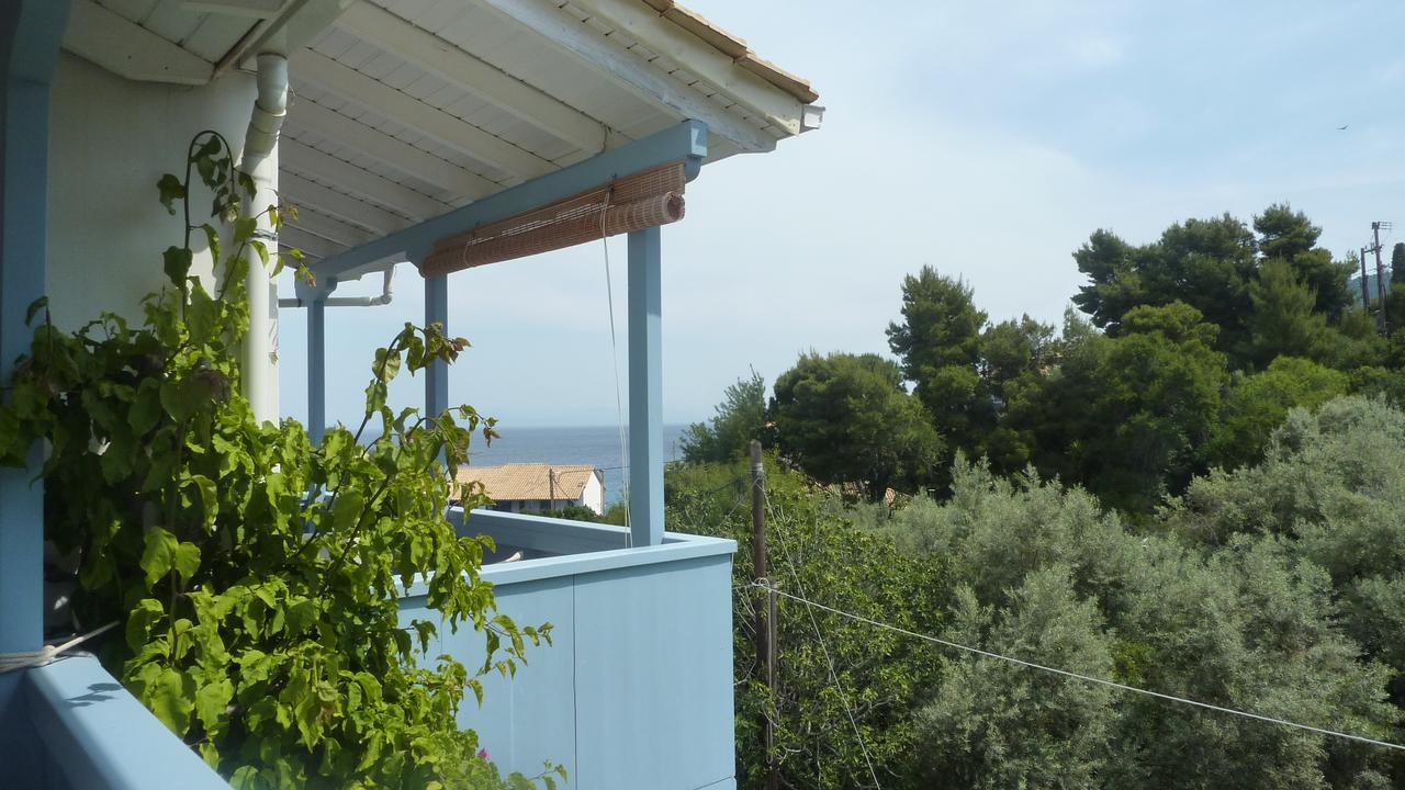 Milos Studios Lourdata  Exterior photo