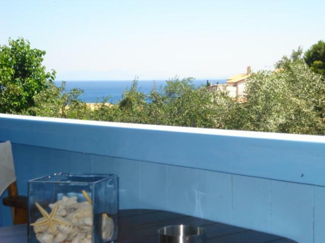 Milos Studios Lourdata  Exterior photo